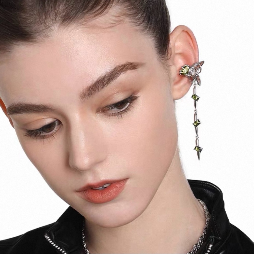 Elegant Silver and Green Ear Cuff